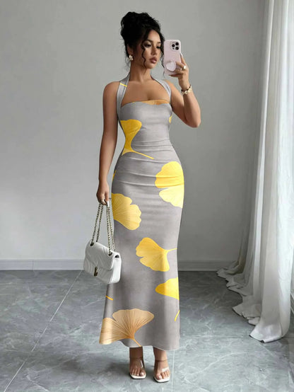 Hip-Hugging Sleeveless Long Skirt Hanging Neck Design And Collar