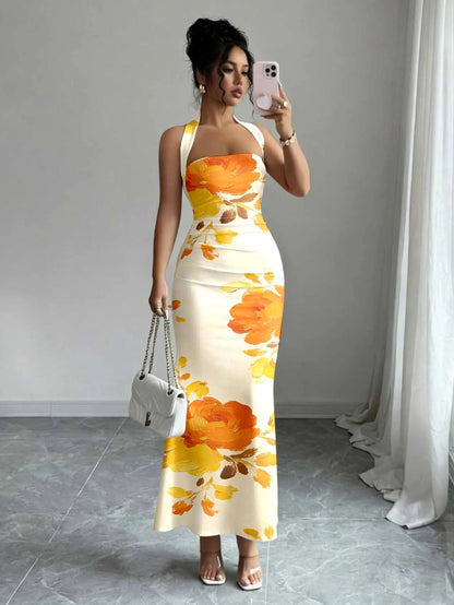 Hip-Hugging Sleeveless Long Skirt Hanging Neck Design And Collar