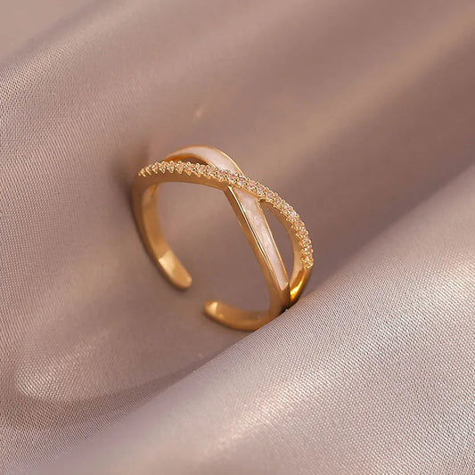 Exquisite Cross Shell Ring