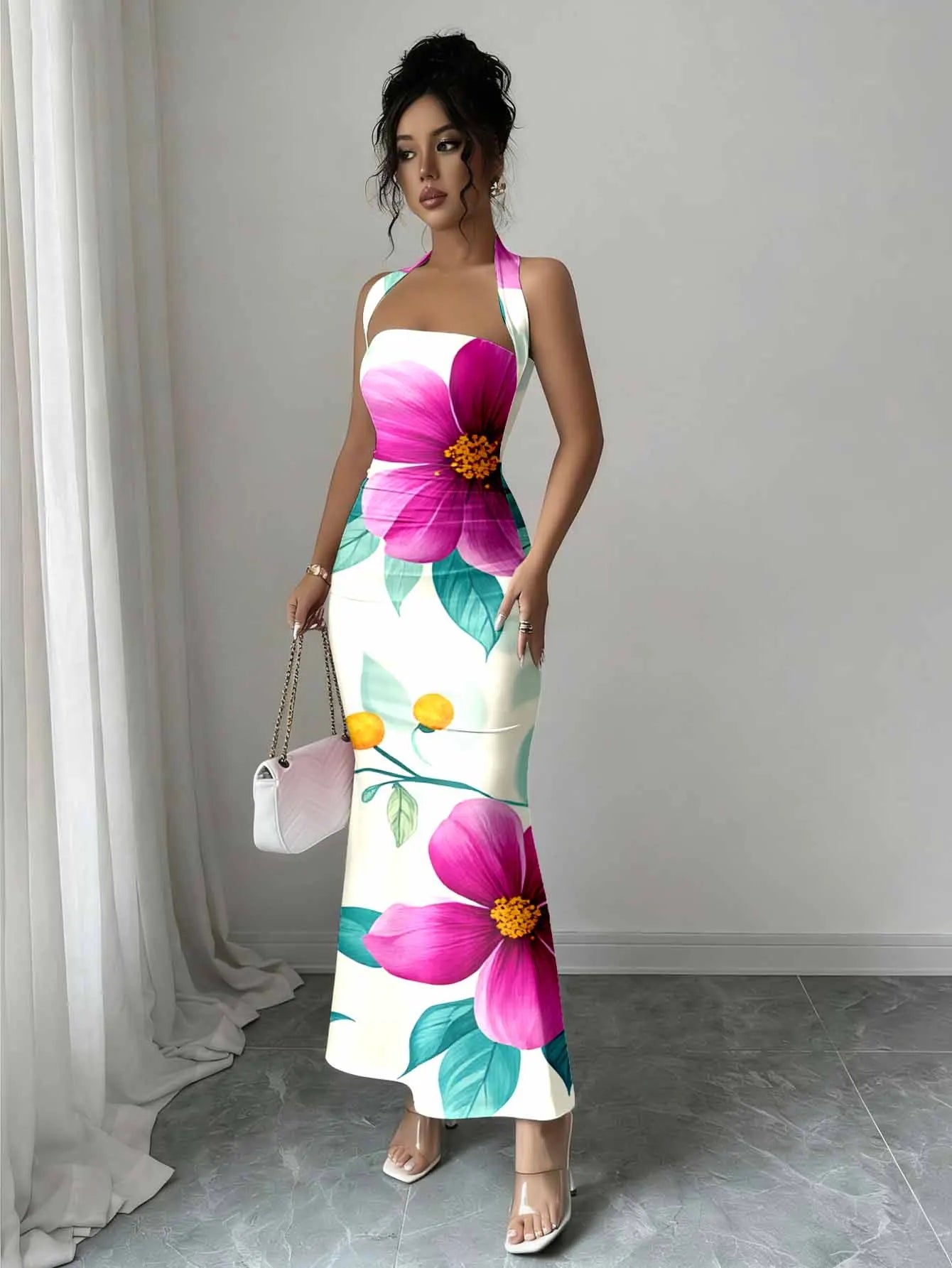 Hip-Hugging Sleeveless Long Skirt Hanging Neck Design And Collar