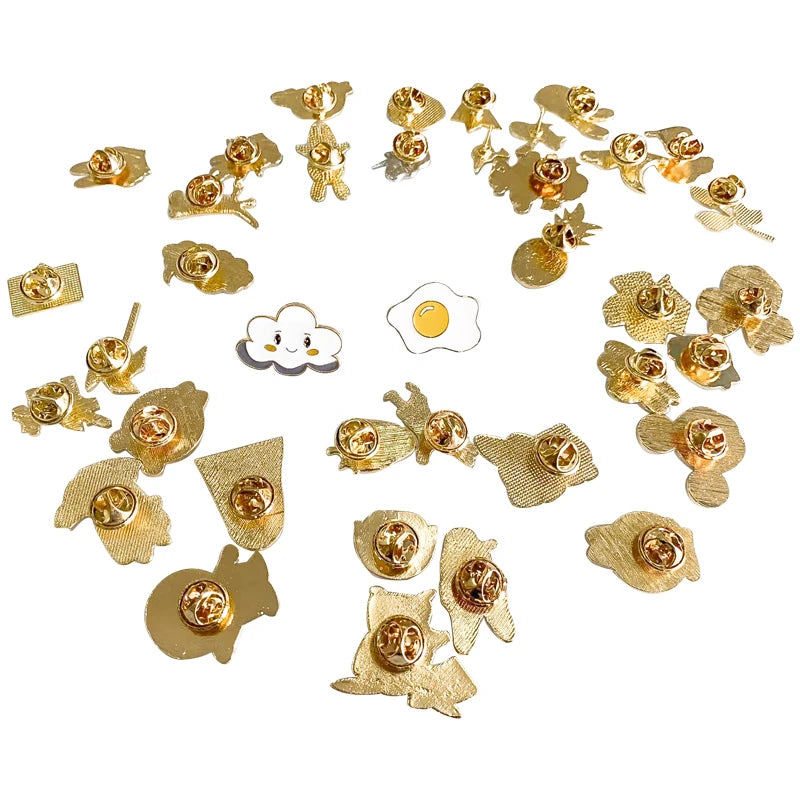10/30pcs Cute Random Badges Fashion Pins Jewelry