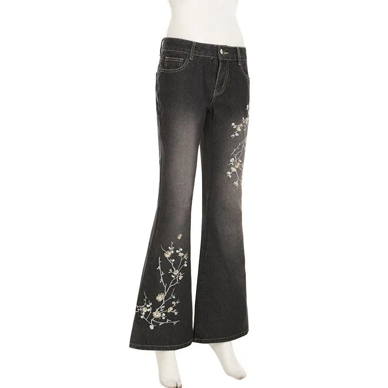 Floral Embroidery Jeans Vintage