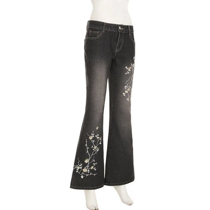 Floral Embroidery Jeans Vintage