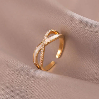 Exquisite Cross Shell Ring