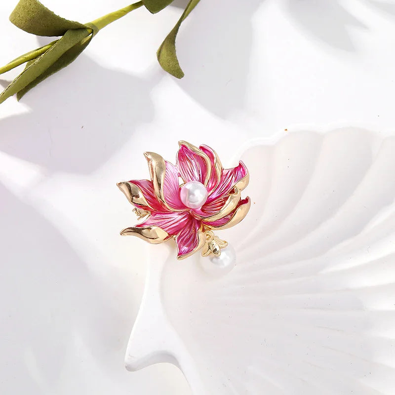 Lotus Flower Brooch (One Piece)