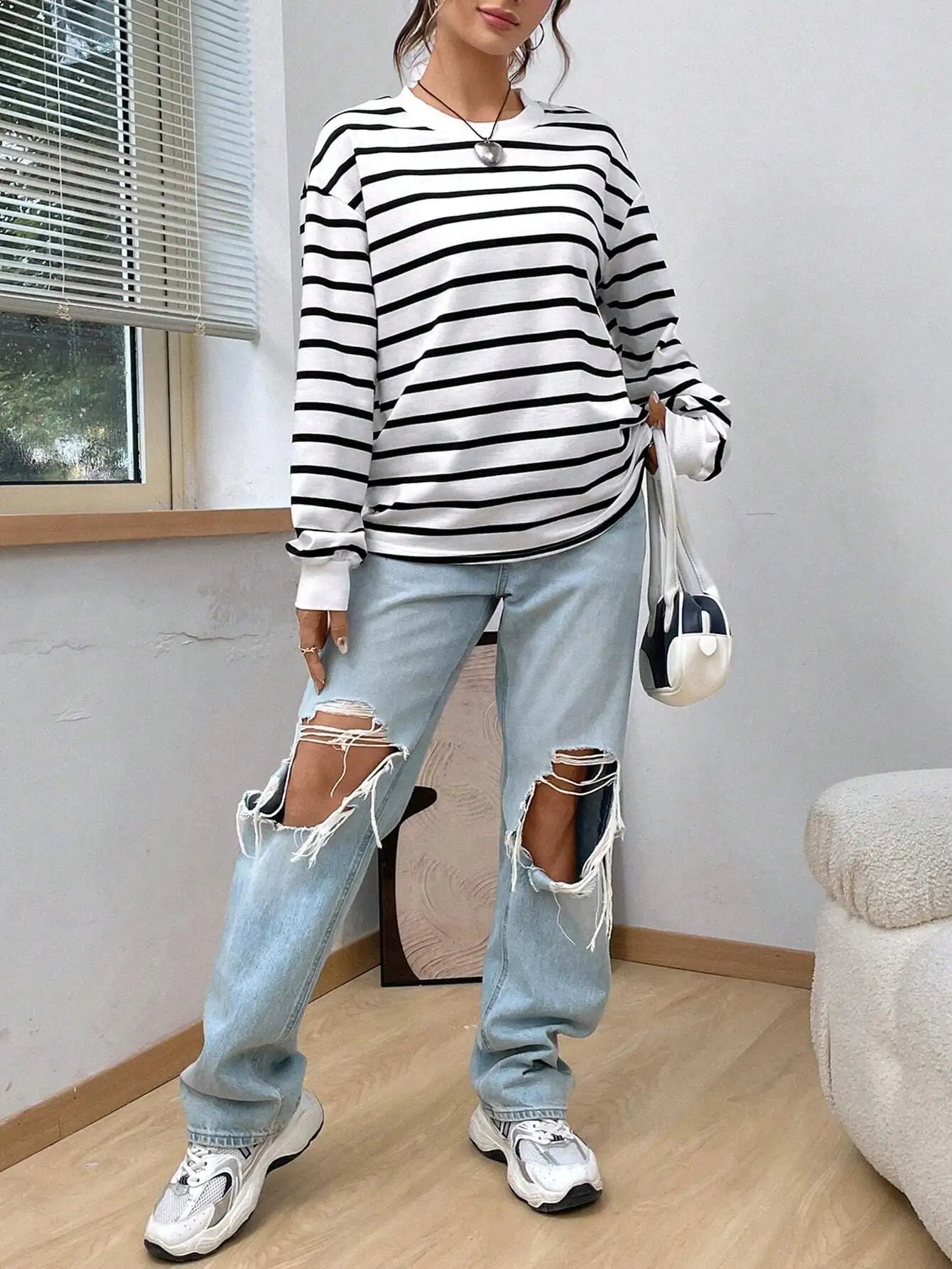 Women's White Black Striped Long Sleeve Sweater