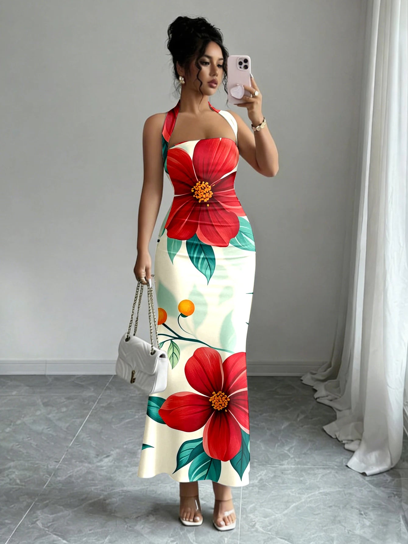 Hip-Hugging Sleeveless Long Skirt Hanging Neck Design And Collar