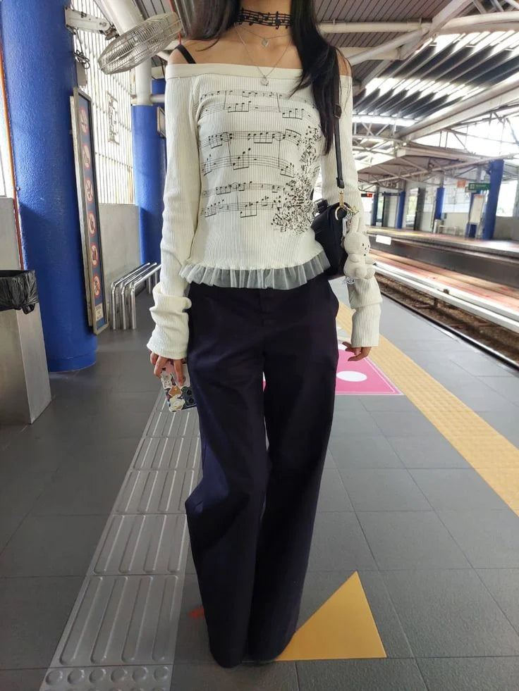 Women´s Slim Fit Off-Shoulder Top