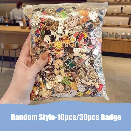 10/30pcs Cute Random Badges Fashion Pins Jewelry