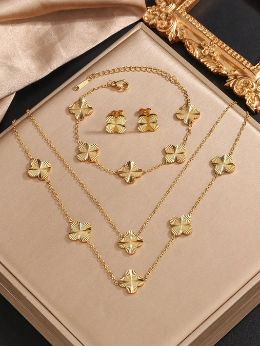Four Leaf Clover Necklace Bracelet Earring Set