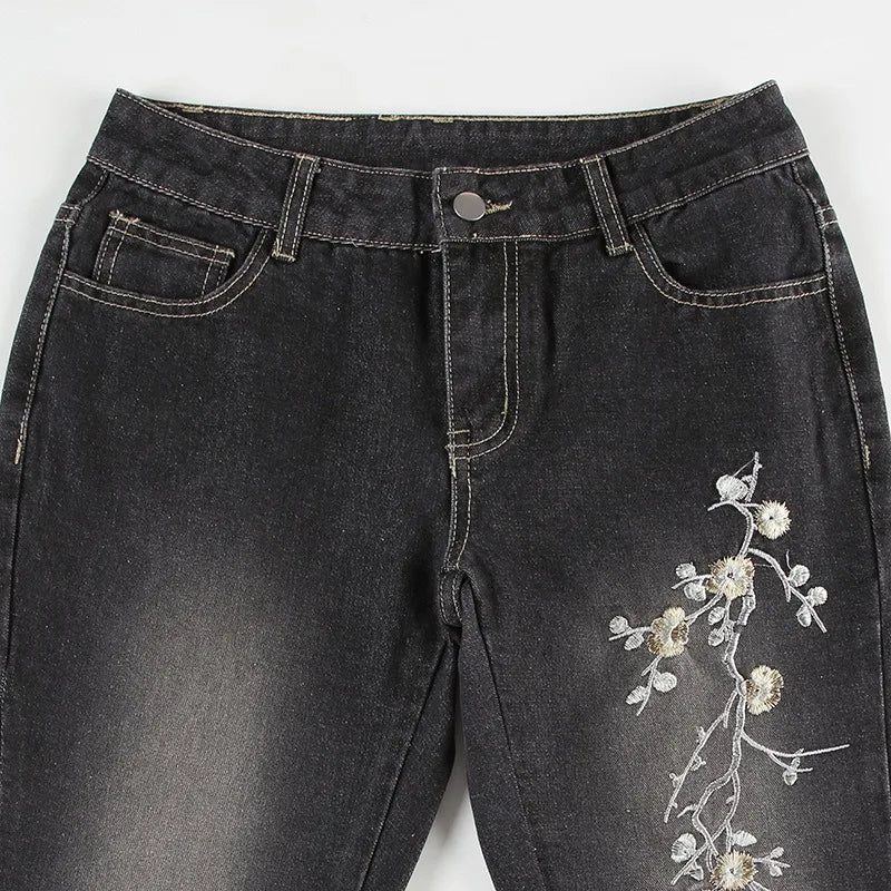Floral Embroidery Jeans Vintage